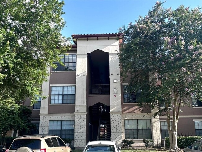 property at 6137 Metrowest Blvd