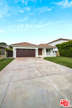 4325 Lemp Ave in Los Angeles, CA - Building Photo - Building Photo
