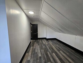 913 O Brien St in Pittsburgh, PA - Building Photo - Building Photo