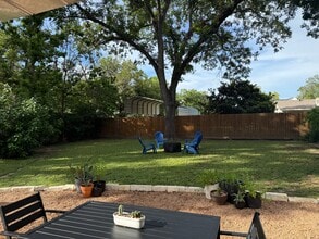 2159 Gruene Rd in New Braunfels, TX - Building Photo - Building Photo