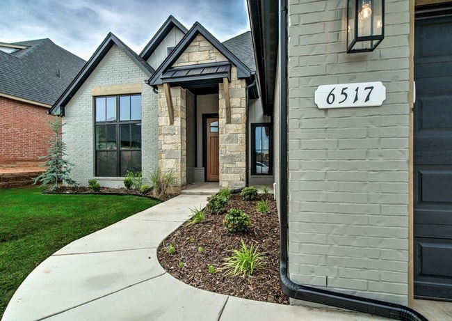 6517 Forest Edge Dr in Edmond, OK - Building Photo - Building Photo