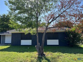 2106 Imperial Dr in Killeen, TX - Building Photo