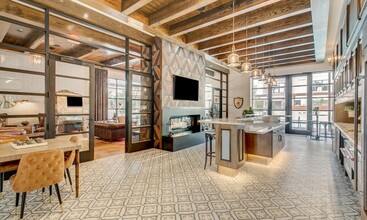 Elan Inwood in Dallas, TX - Building Photo - Building Photo