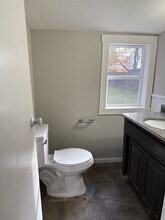 1220 W Chase St in Springfield, MO - Building Photo - Building Photo