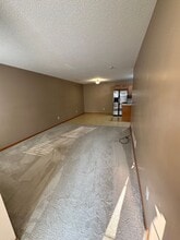 11424 Town Center Dr in Saint Michael, MN - Building Photo - Building Photo
