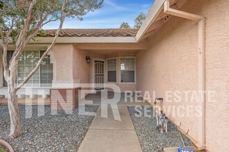 8948 Warmsprings St in Elk Grove, CA - Building Photo - Building Photo