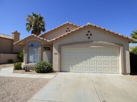13132 W Sheridan St in Goodyear, AZ - Building Photo