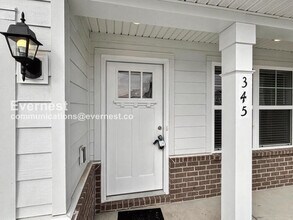 345 Raines Ct in Lebanon, TN - Building Photo - Building Photo