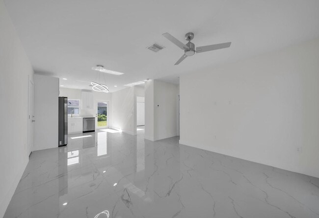 property at 2119 Armour Rd