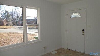 112 Drake Ave SW in Huntsville, AL - Building Photo - Building Photo