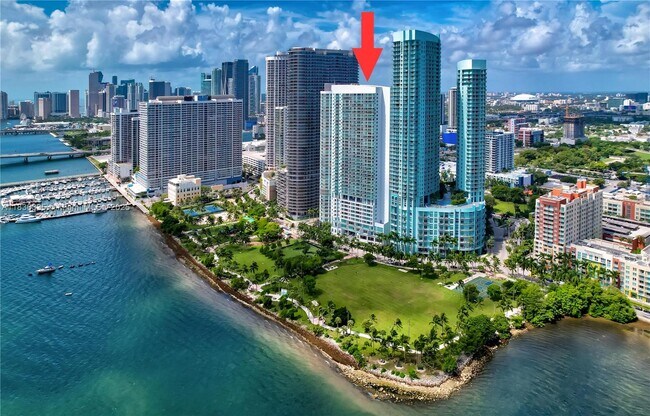 property at 1800 N Bayshore Dr