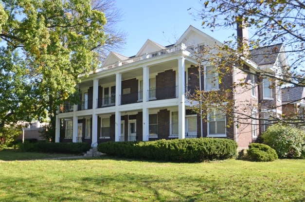 Hess Flats in Cincinnati, OH - Building Photo