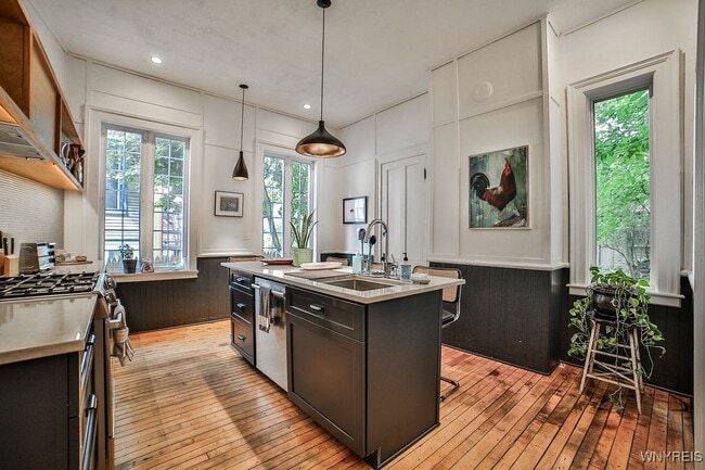 property at 298 Jersey St