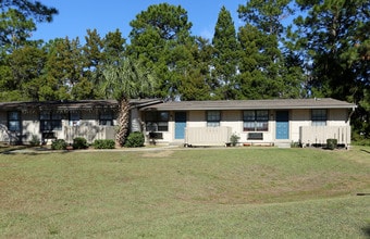 Cedarwood in Ocala, FL - Foto de edificio - Building Photo