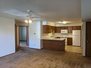 641 Kimberlite St in Tiffin, IA - Building Photo - Building Photo