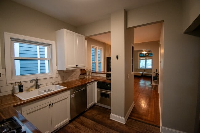 property at 600 NE 2nd St