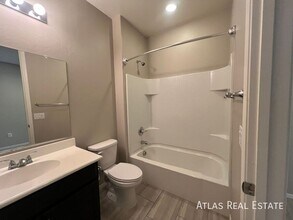 7177 S Paseo Monte de Oro in Tucson, AZ - Building Photo - Building Photo