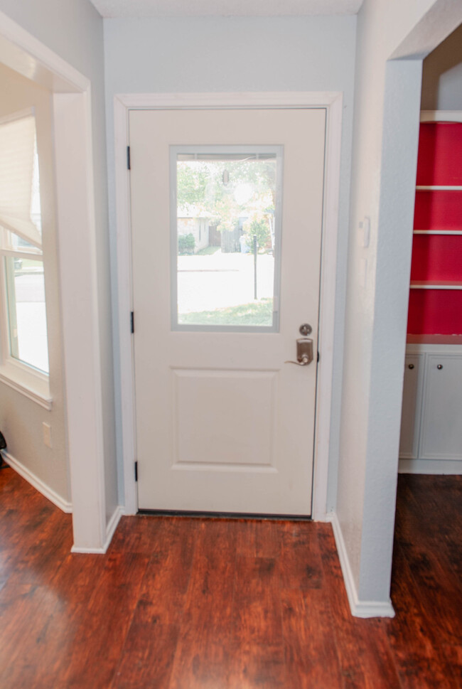 property at 1002 Cresswell Dr