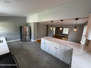 8 Locust Park in Colonie, NY - Building Photo - Building Photo
