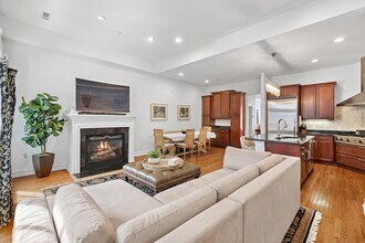 36 Regency Pl in Weehawken, NJ - Building Photo - Building Photo