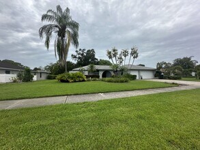 2780 Landmark Dr in Clearwater, FL - Building Photo - Building Photo