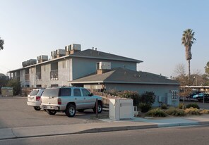 2028 Evans Rd in Ceres, CA - Building Photo