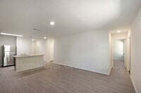 9825 Lanewell St photo'