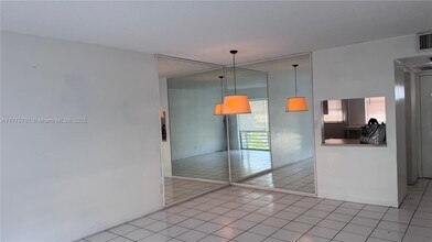 20201 NE 29th Ct in Aventura, FL - Building Photo - Building Photo