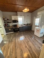 75 Duke St in Truro, NS - Building Photo