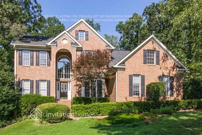 property at 7000 Weddington Brook Dr