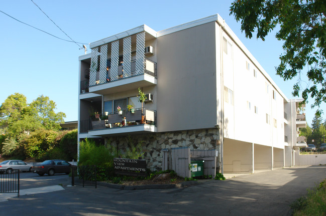 Mountain View Apartments in Lafayette, CA - Building Photo - Building Photo