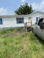 3724 FM 917 in Joshua, TX - Building Photo