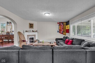 2508 Carrollton Ave in Indianapolis, IN - Building Photo - Building Photo