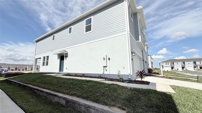 2685 Bevel Ln in Davenport, FL - Building Photo - Building Photo