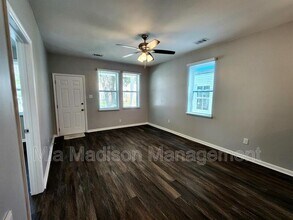 3303 Burroughs St in Savannah, GA - Building Photo - Building Photo