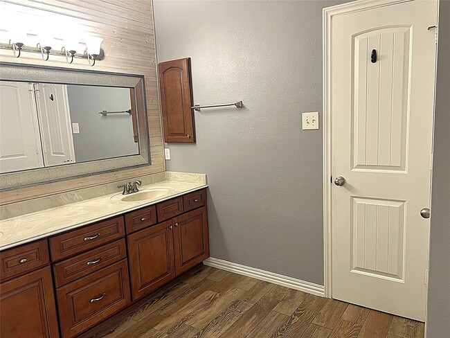 property at 3027 Sandpiper St