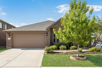 754 Brookline Dr in Lavon, TX - Building Photo - Building Photo