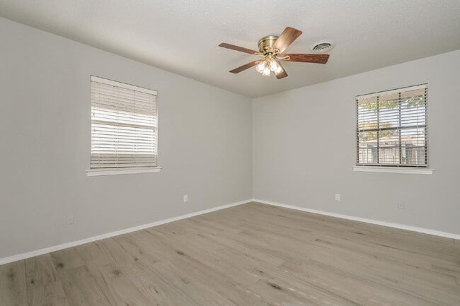 6137 Belpree Rd