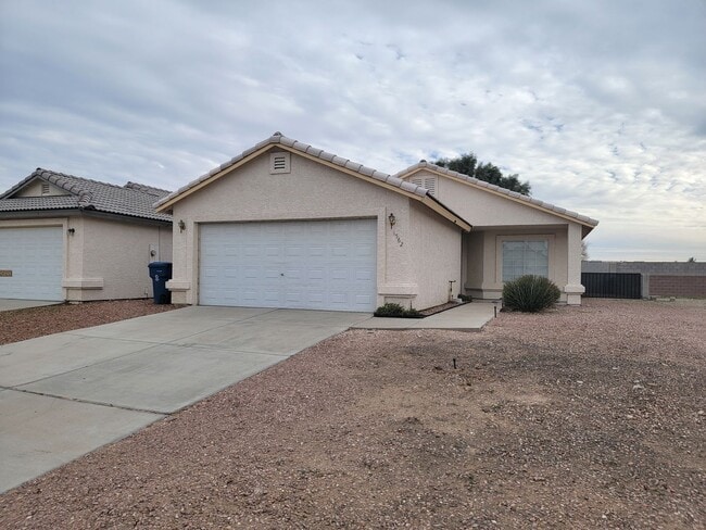 property at 1562 Ash Ave