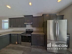 232 Daisy Cir in Mcdonough, GA - Building Photo - Building Photo