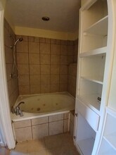 9402 Lomax St in Houston, TX - Building Photo - Building Photo