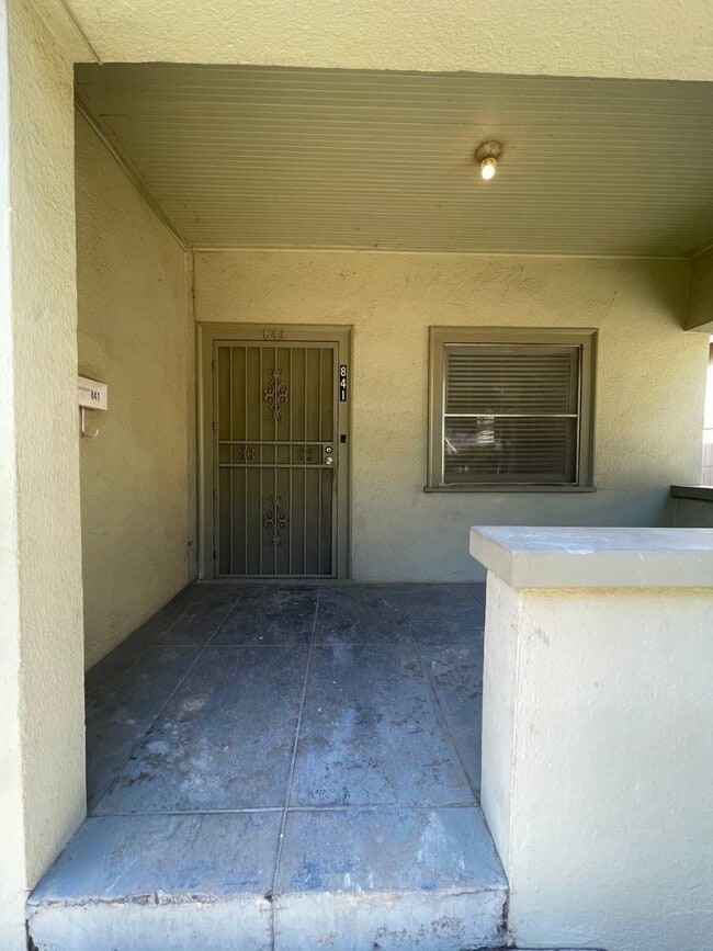 property at 835 E Weldon Ave