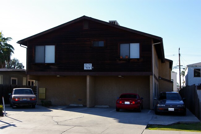 4650 Felton St in San Diego, CA - Building Photo - Building Photo