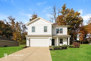 2233 Woodson Dr in Dayton, OH - Building Photo