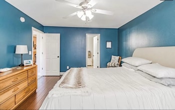 6403 SW Hillside Ave in Bentonville, AR - Building Photo - Building Photo