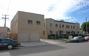 7714-7722 Rosewood Ave in Los Angeles, CA - Building Photo - Building Photo