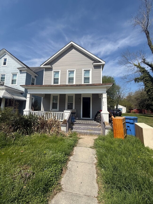 property at 1315 Poindexter St