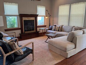 618 Avenue E in Marble Falls, TX - Building Photo - Building Photo