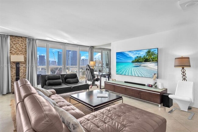 property at 1717 N Bayshore Dr