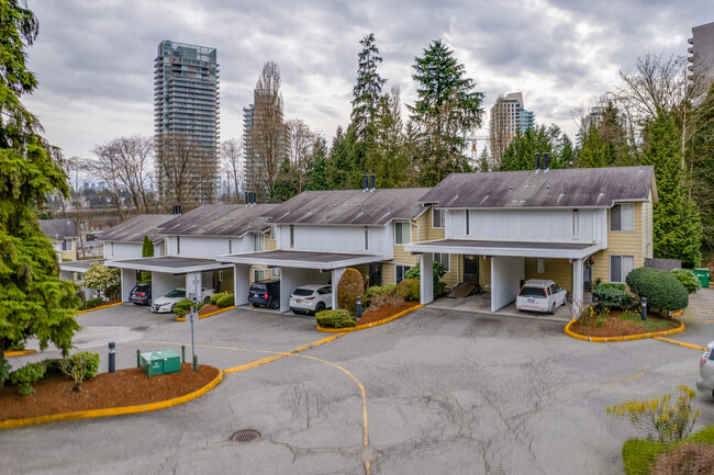 5330 Broadway in Burnaby, BC - Building Photo - Building Photo